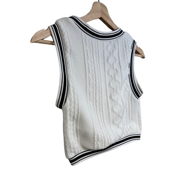 SHEIN White with Black Stripes V-Neck Varsity Cropped Sweater Vest Size 11-12Y☀️ - Picture 8 of 12